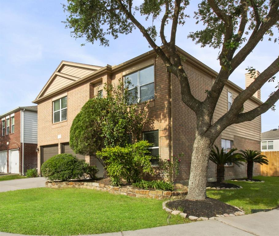 18302 Valiant Brook Court, Humble, Texas image 4