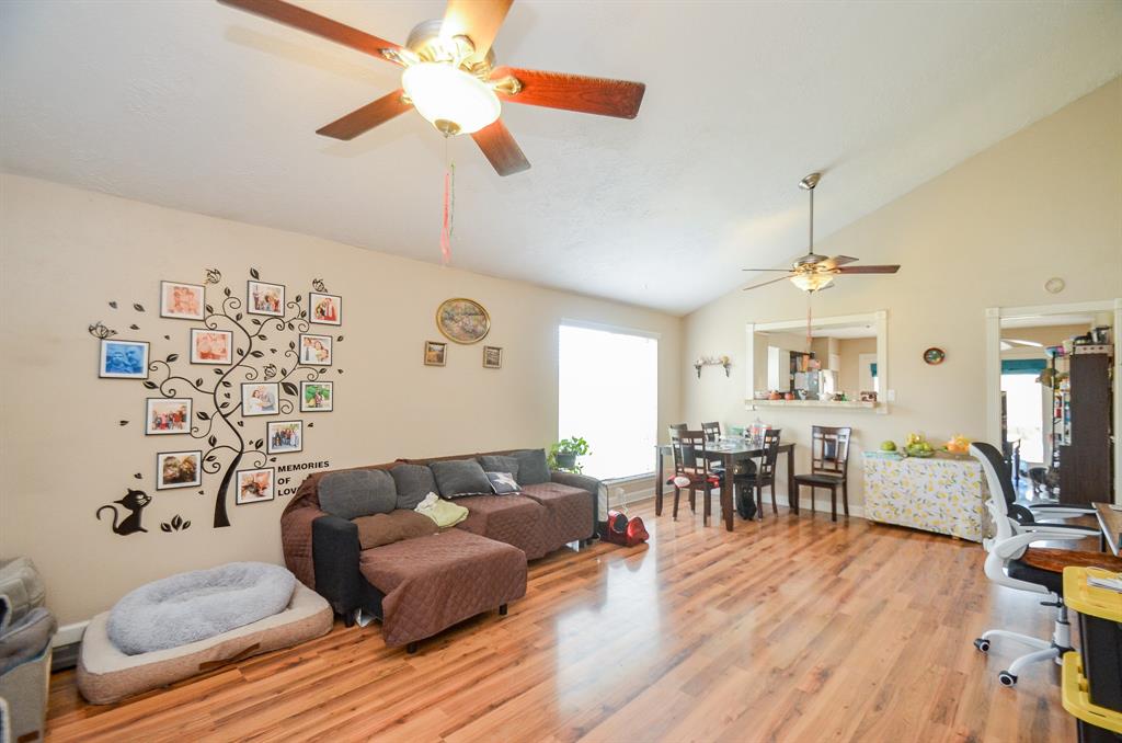 7211 Foxside Ln Lane, Humble, Texas image 15