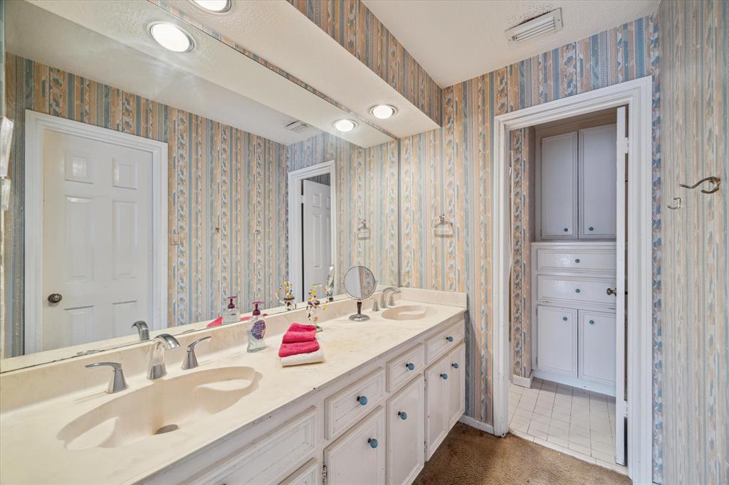 1722 Randons Point Drive, Sugar Land, Texas image 21