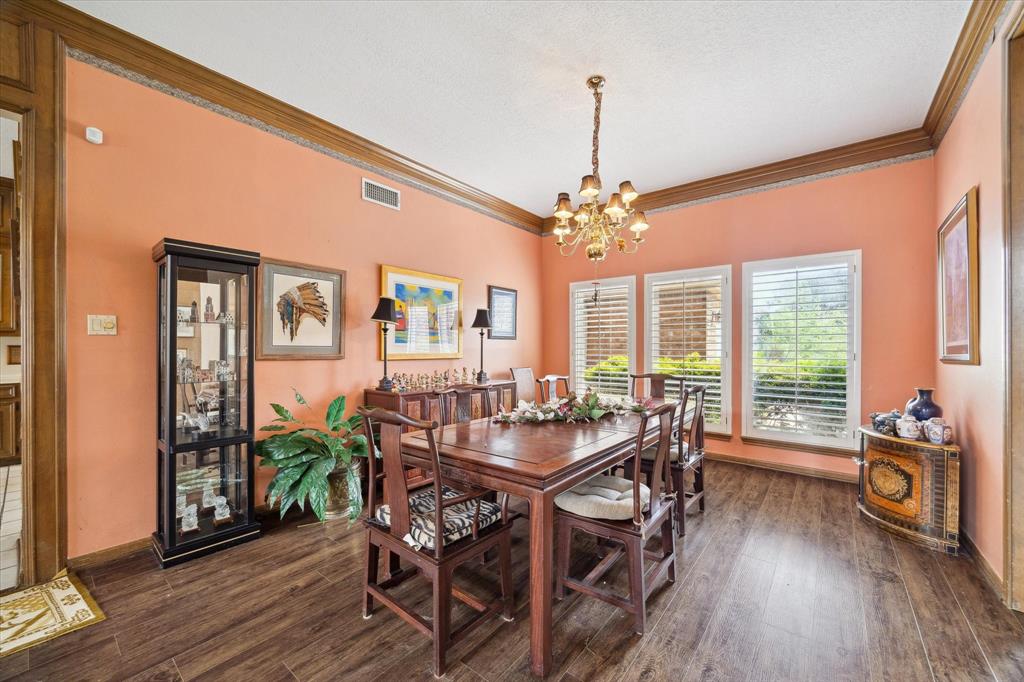 1722 Randons Point Drive, Sugar Land, Texas image 8
