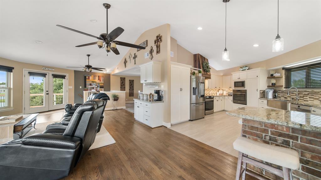 6714 Spray Lane, Rosharon, Texas image 31