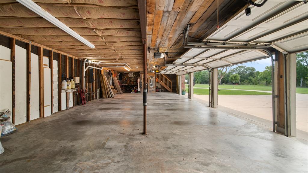 6714 Spray Lane, Rosharon, Texas image 41