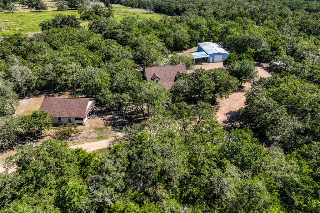 2080 Dead End Lane, Ledbetter, Texas image 39