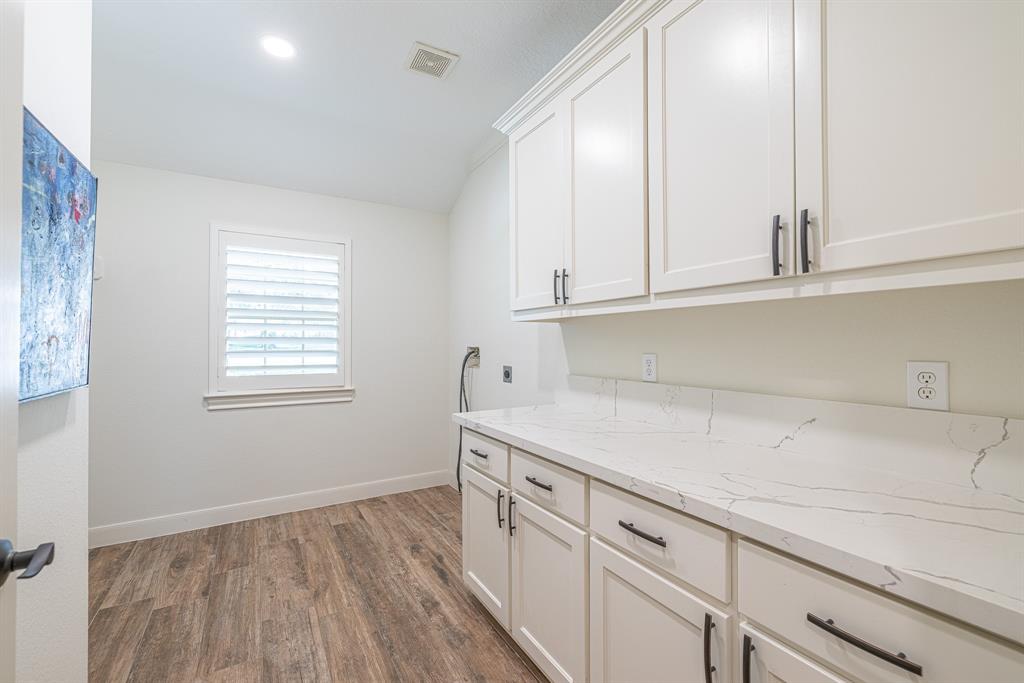 404 Saint Andrews Drive, New Ulm, Texas image 21