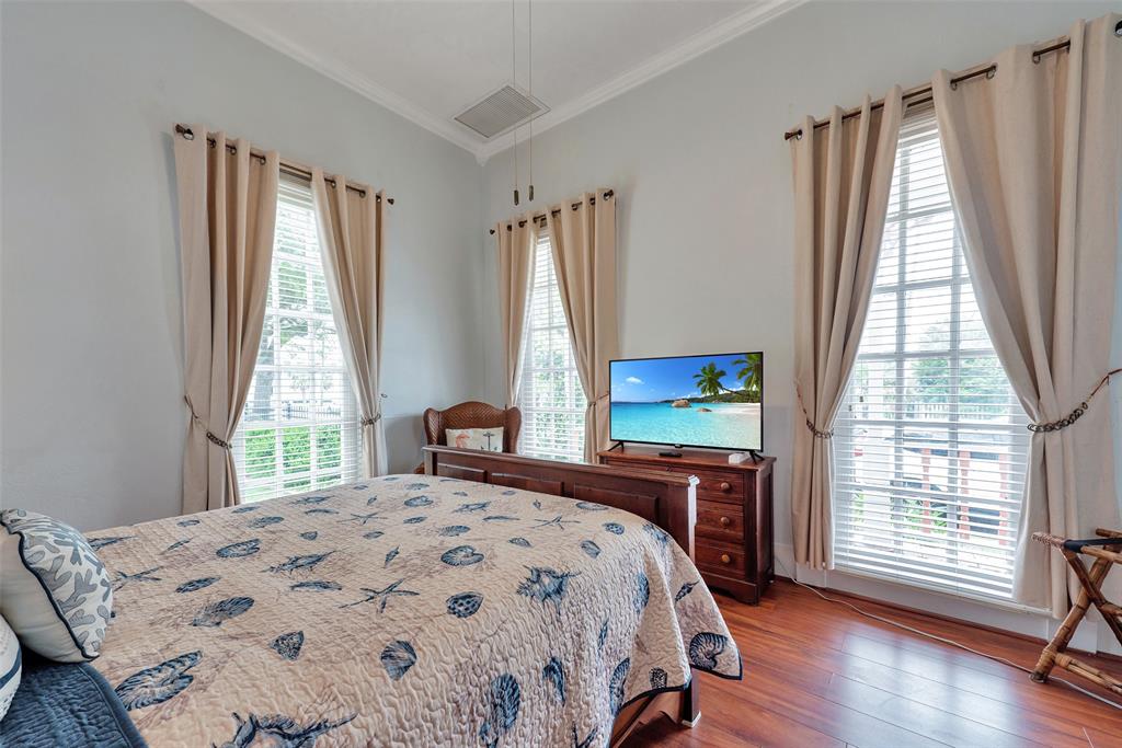 1710 Moody Avenue, Galveston, Texas image 12