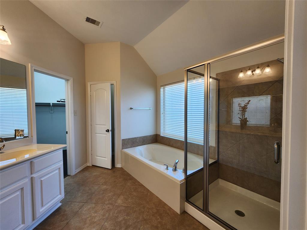 13705 Rainwater Drive, Pearland, Texas image 34