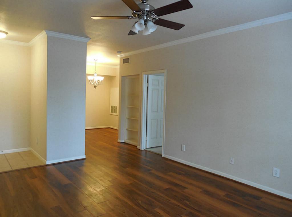 2255 Braeswood Park Drive #218, Houston, Texas image 8