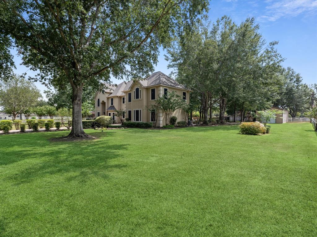 200 Creekside Court, Sealy, Texas image 40