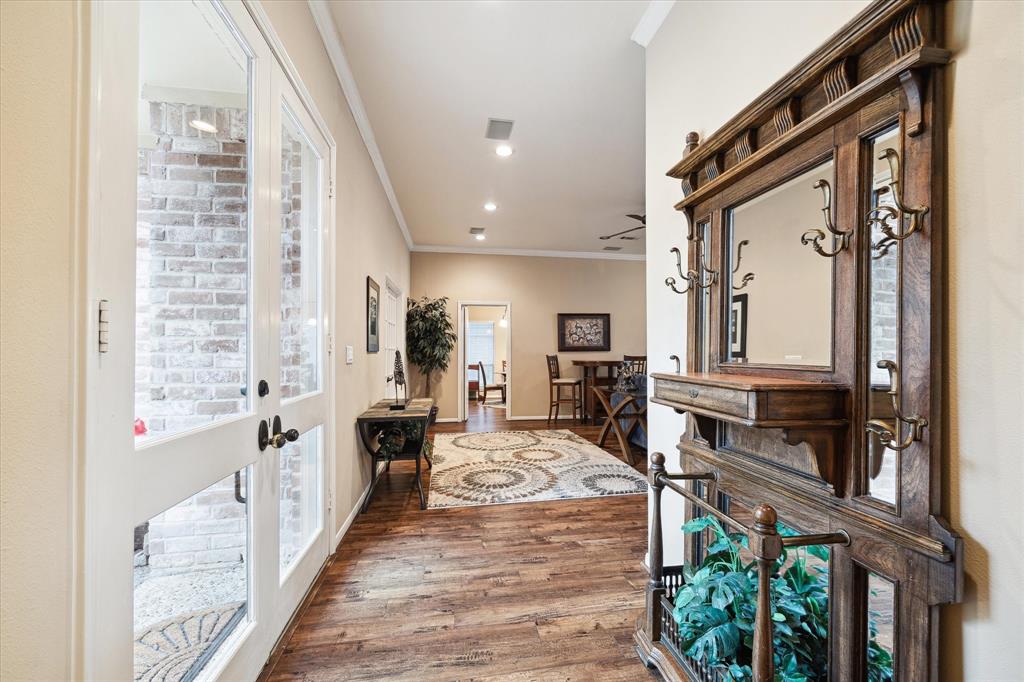 1610 S Hearthside Drive, Richmond, Texas image 4