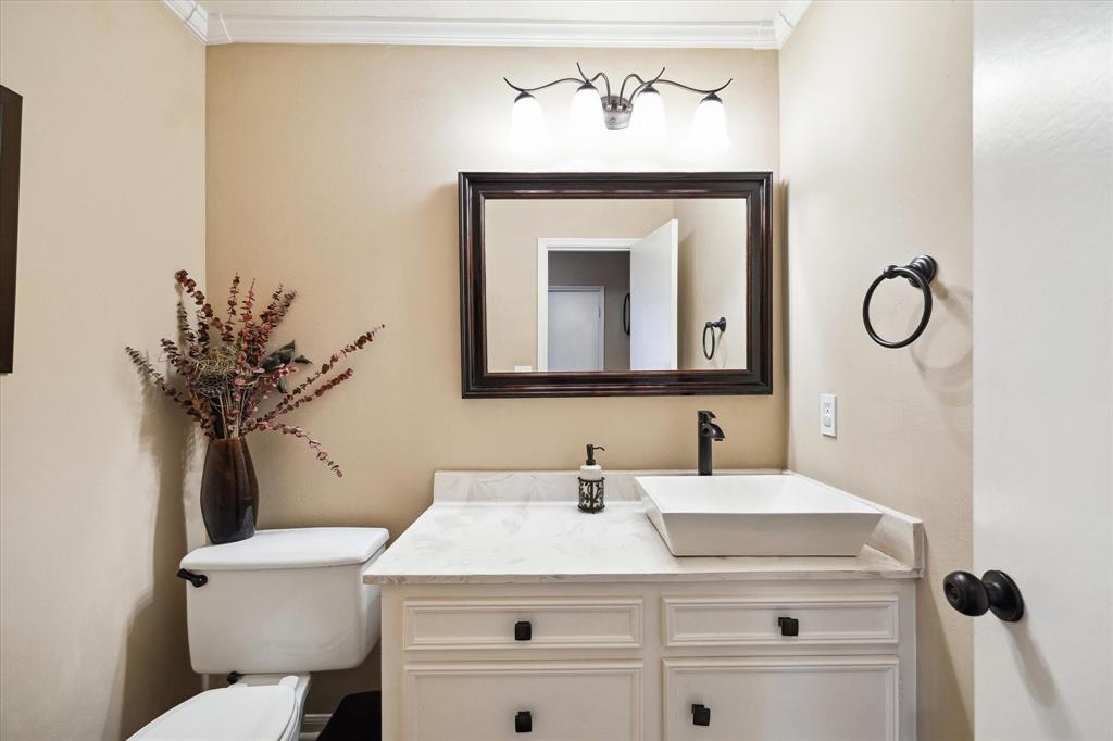1610 S Hearthside Drive, Richmond, Texas image 11