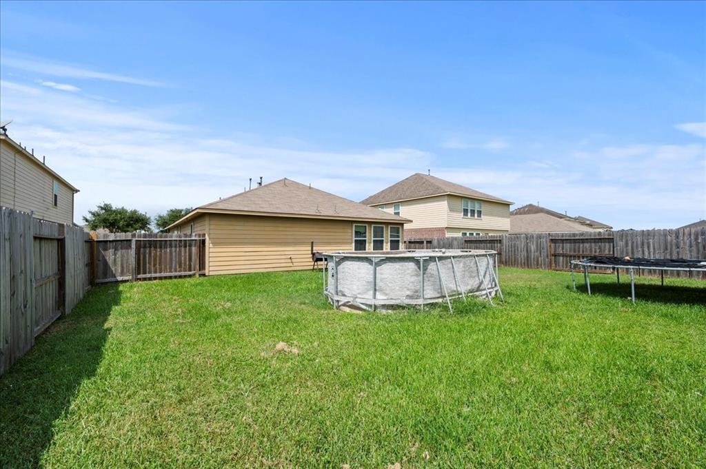 2107 Bishop Hollow Lane, Rosenberg, Texas image 16