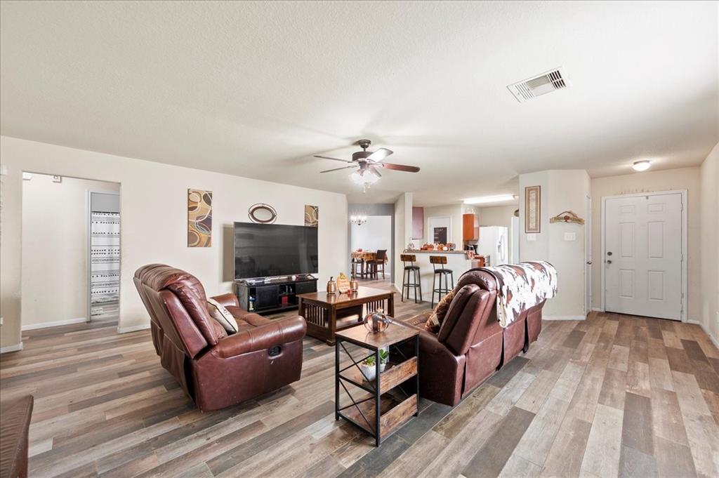 2107 Bishop Hollow Lane, Rosenberg, Texas image 6