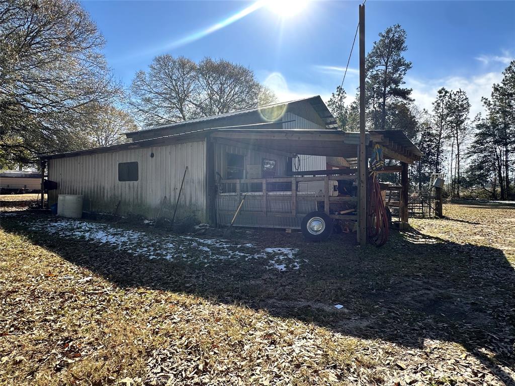 439 Cr 4892, Warren, Texas image 13