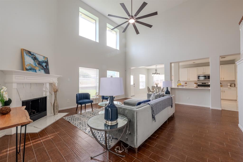 3902 Houston Lake Drive, Pearland, Texas image 16