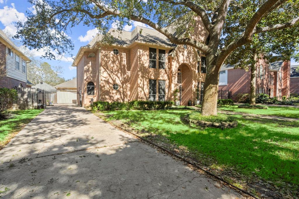 16022 Winchmore Hill Drive, Spring, Texas image 41