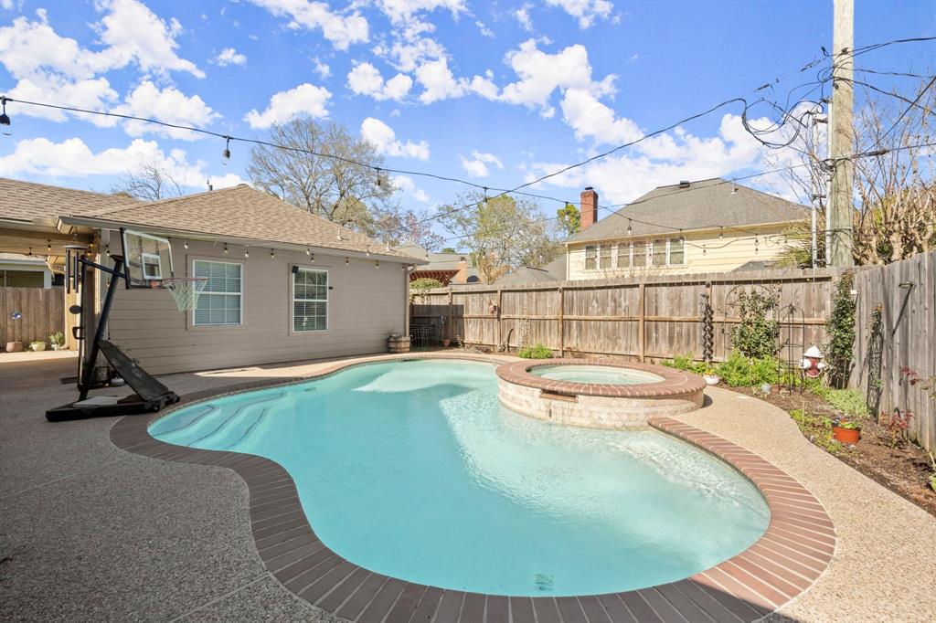16022 Winchmore Hill Drive, Spring, Texas image 36