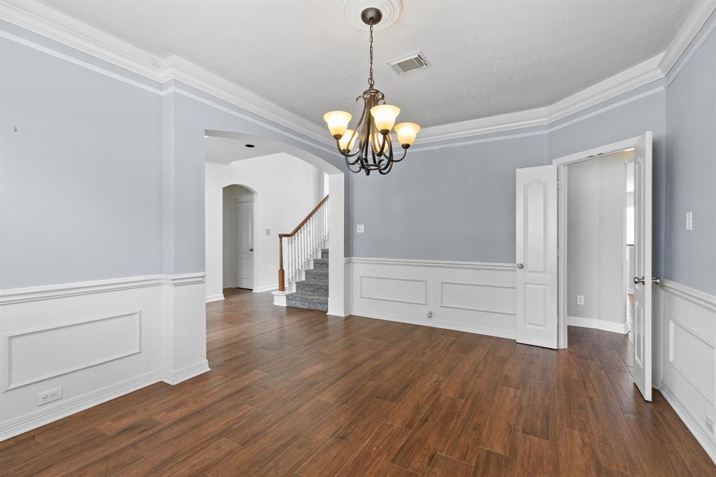 15106 Aragon Green Drive, Cypress, Texas image 6