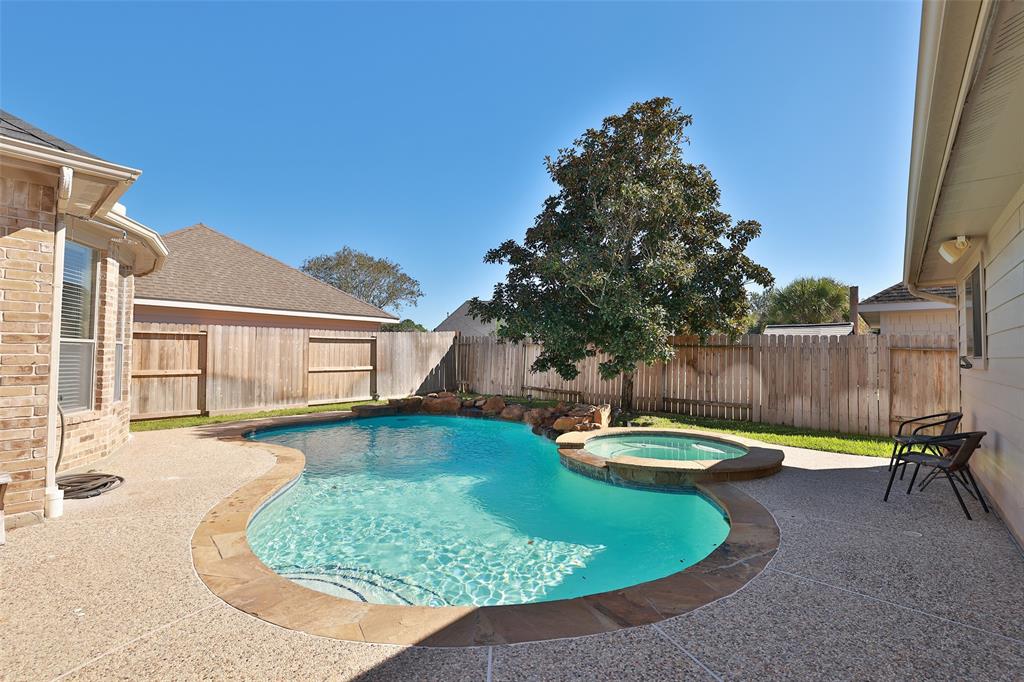 15106 Aragon Green Drive, Cypress, Texas image 43
