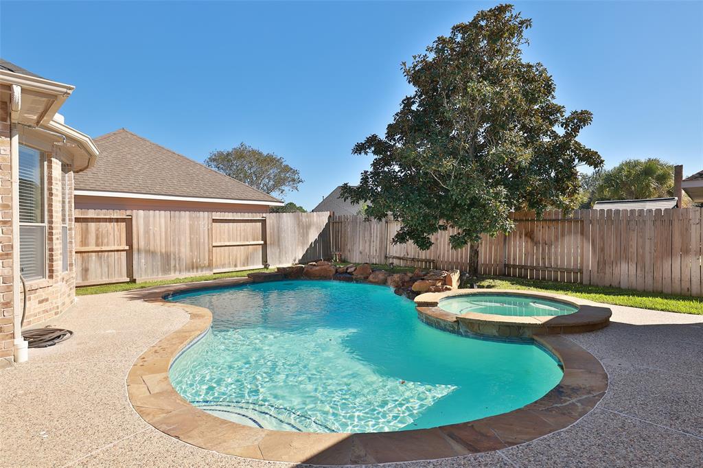 15106 Aragon Green Drive, Cypress, Texas image 44
