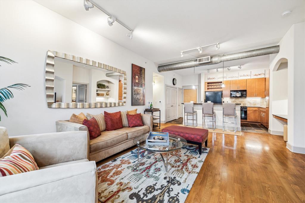 1901 Post Oak Boulevard #4407, Houston, Texas image 2