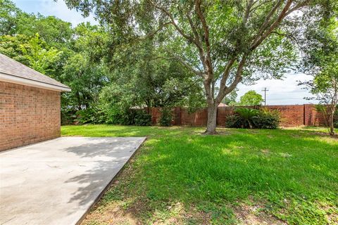 A home in League City