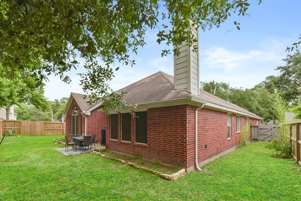 6002 Kingwood Glen Drive, Humble, Texas image 28