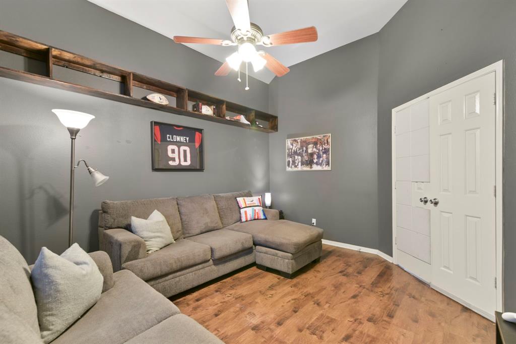 6002 Kingwood Glen Drive, Humble, Texas image 17