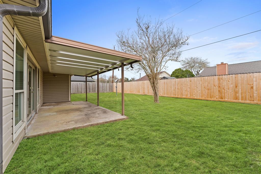 513 White Wing Court, Dickinson, Texas image 26