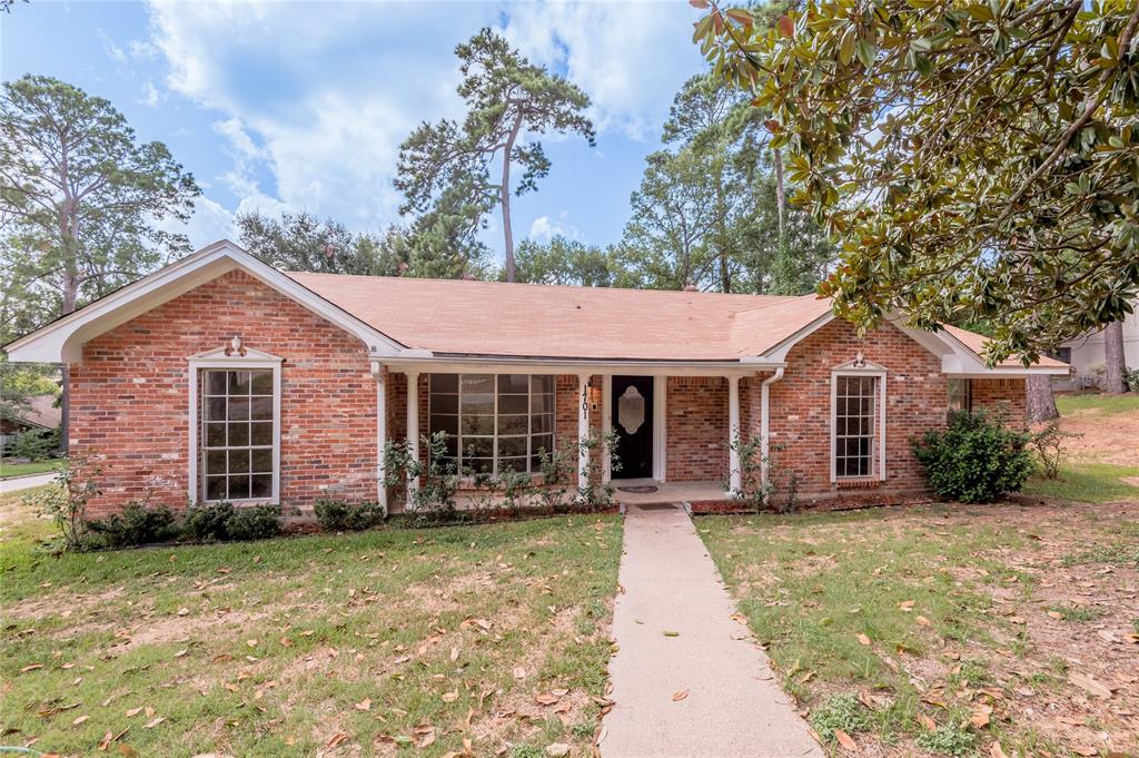 1701 25th Street, Huntsville, Texas image 1