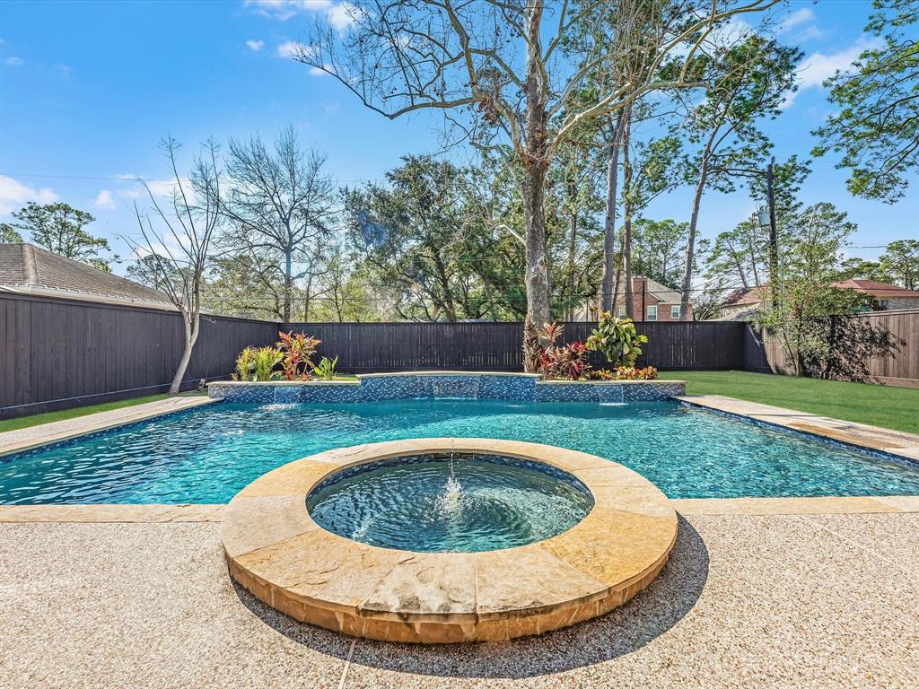 11913 Barryknoll Lane, Houston, Texas image 49