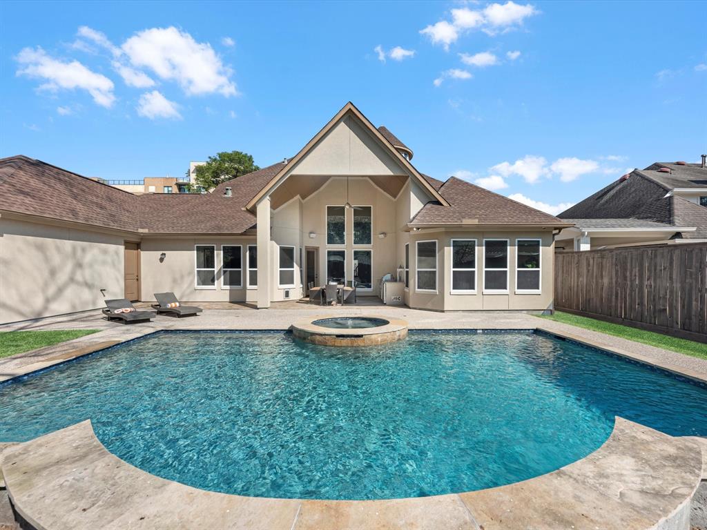 11913 Barryknoll Lane, Houston, Texas image 47