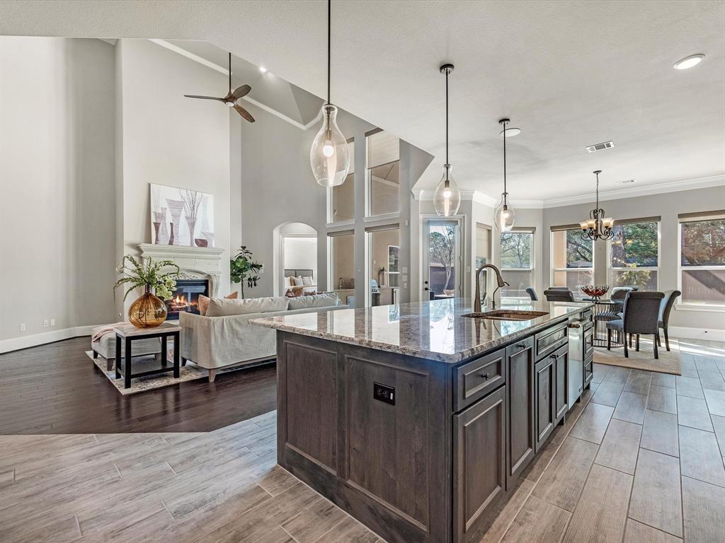 11913 Barryknoll Lane, Houston, Texas image 23
