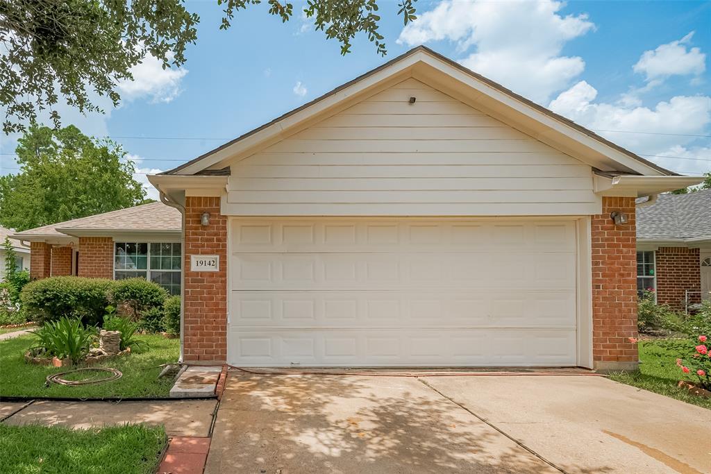 19142 Lakota Drive