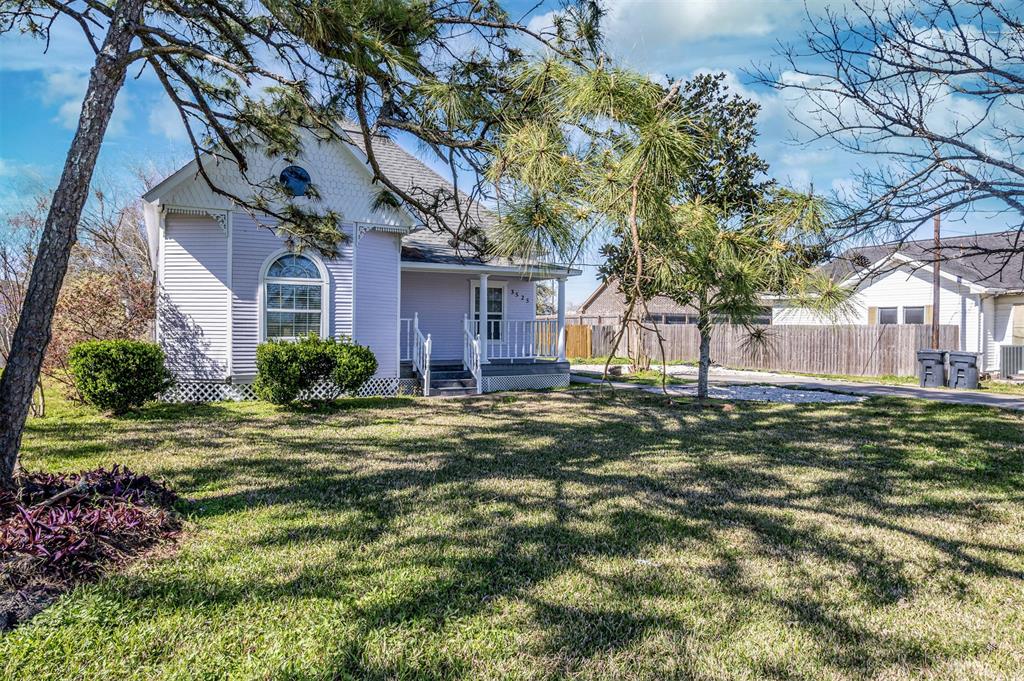 3525 Bridgette Lane, Mont Belvieu, Texas image 10