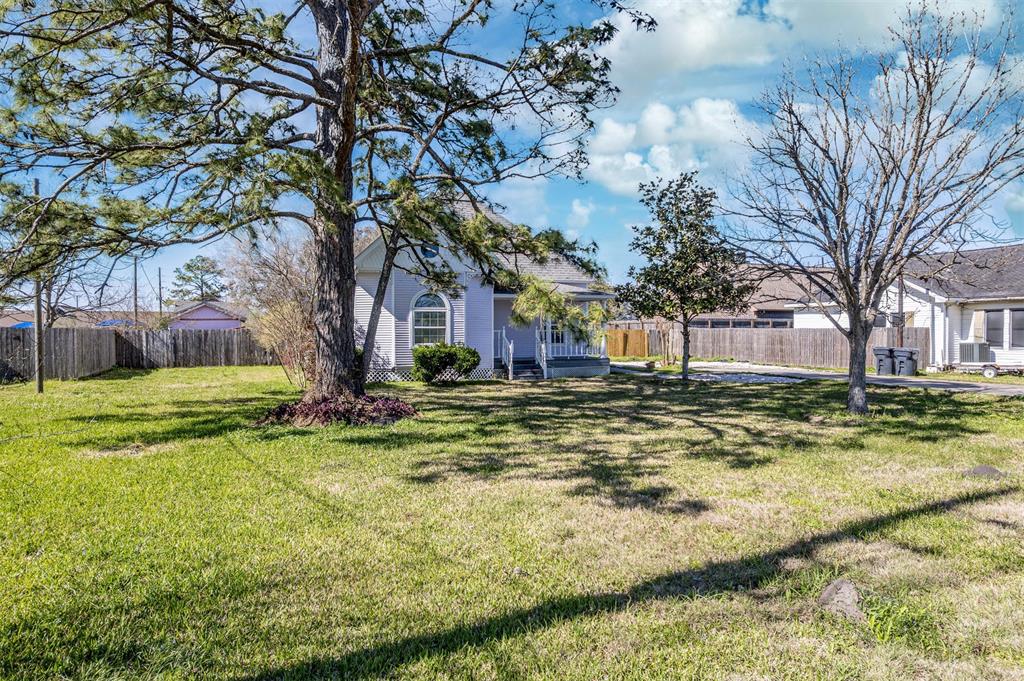 3525 Bridgette Lane, Mont Belvieu, Texas image 8