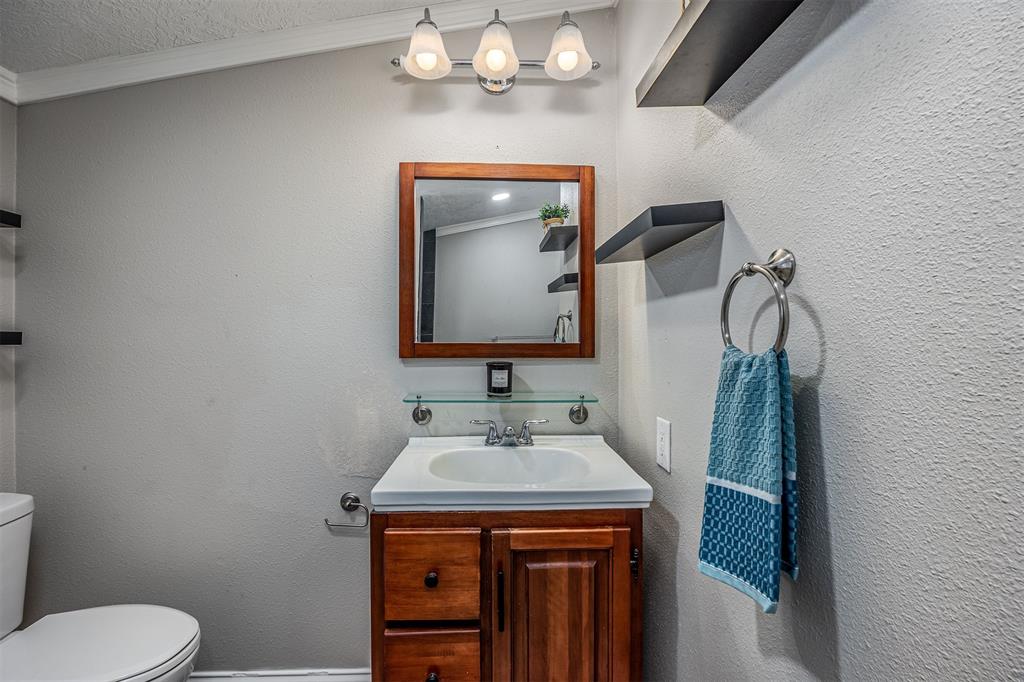 3525 Bridgette Lane, Mont Belvieu, Texas image 32