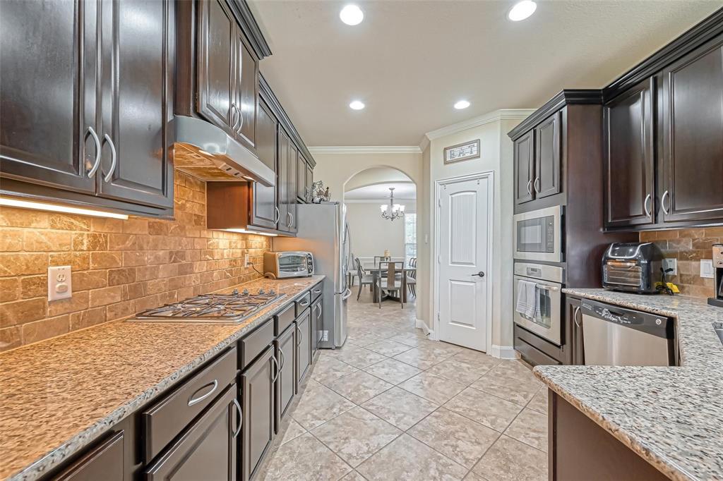 10010 St Romain Drive, Katy, Texas image 19