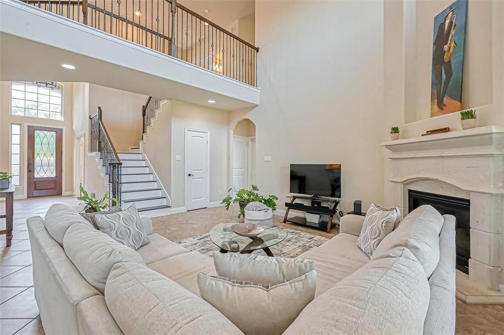 10010 St Romain Drive, Katy, Texas image 14