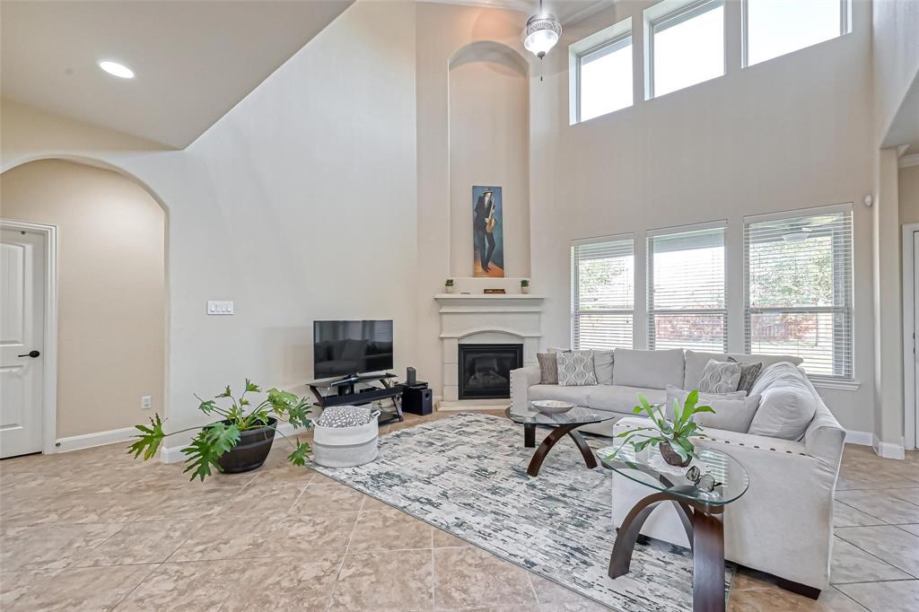 10010 St Romain Drive, Katy, Texas image 10