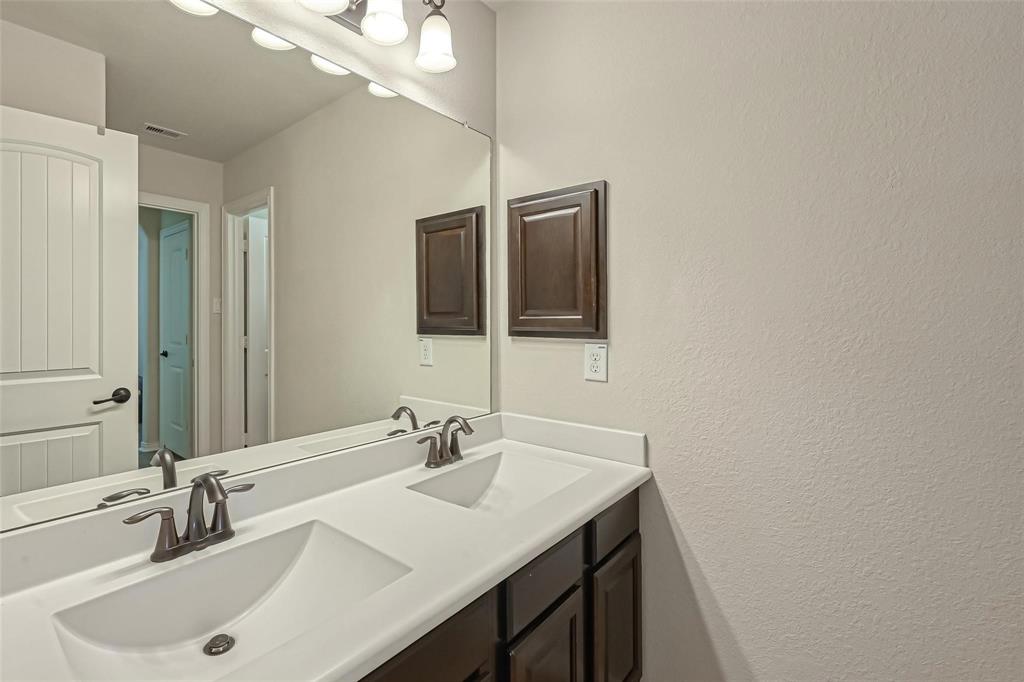 10010 St Romain Drive, Katy, Texas image 30