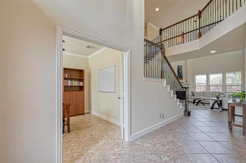 10010 St Romain Drive, Katy, Texas image 5