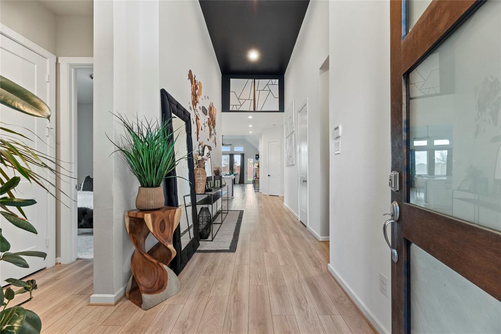 10534 Emory Park