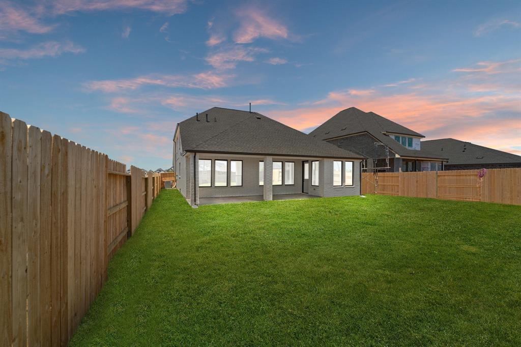 5015 Waxwing Drive, Rosenberg, Texas image 23