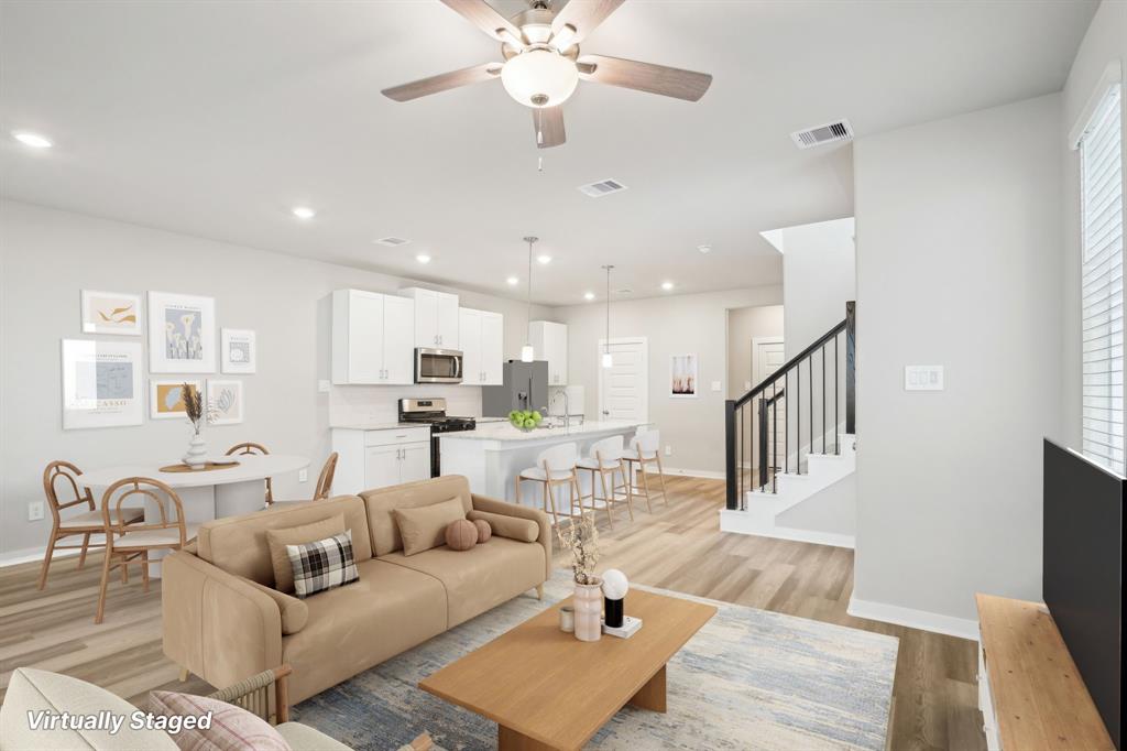 591 Avisa Drive, Kemah, Texas image 11