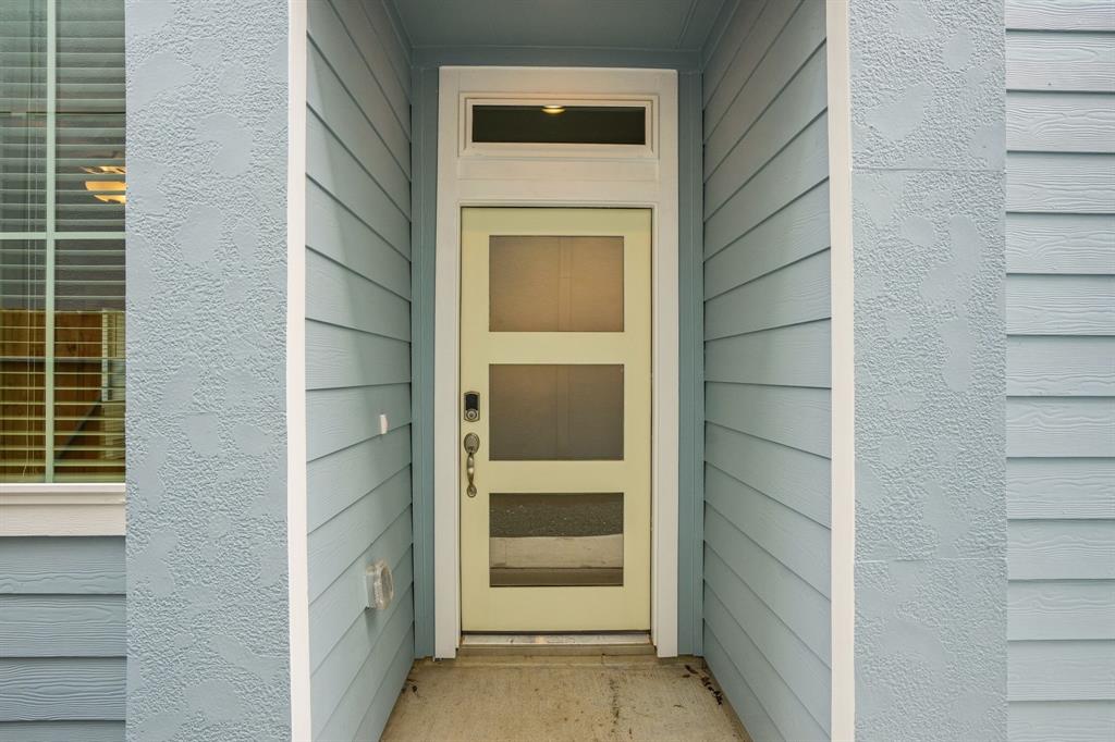 591 Avisa Drive, Kemah, Texas image 8