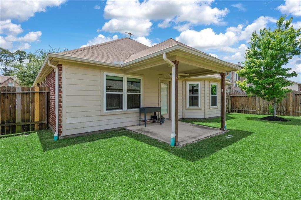 21336 Kings Guild Lane, Kingwood, Texas image 31