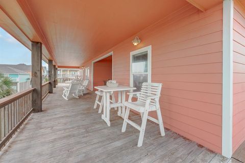 A home in Crystal Beach