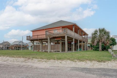 A home in Crystal Beach