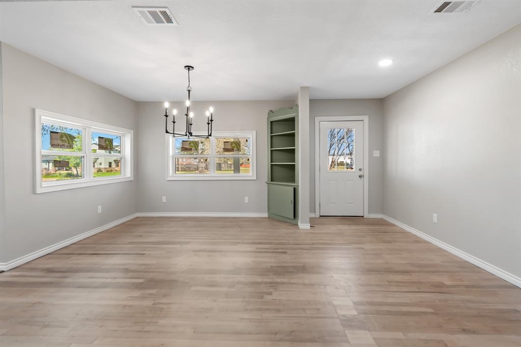 1207 Hoppess Street, Bryan, Texas image 4