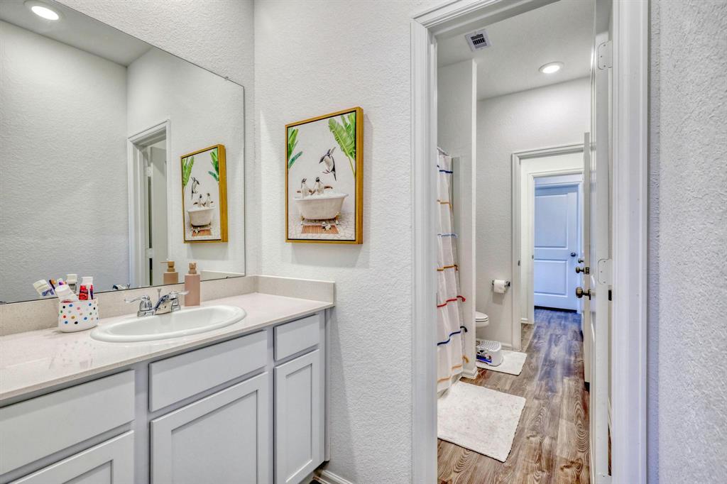 1386 Antigua Drive, Conroe, Texas image 12